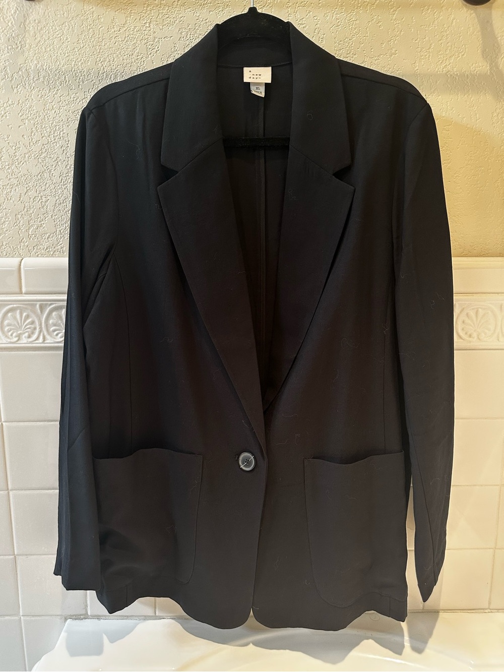 Women’s XL Black Blazer, Single-Button Tailored Blazer, Great Condition